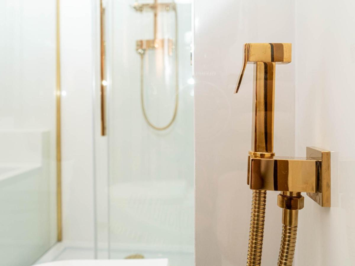 Apartament Gold Aleja Nmp 8 - Free Parking Czestochowa Luaran gambar
